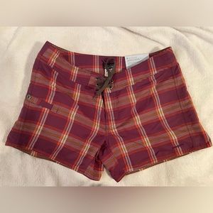 Patagonia Plaid Board Short size 10 NWT